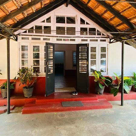 Coorg Daffodil Guesthouse มาดิเครี ภายนอก รูปภาพ