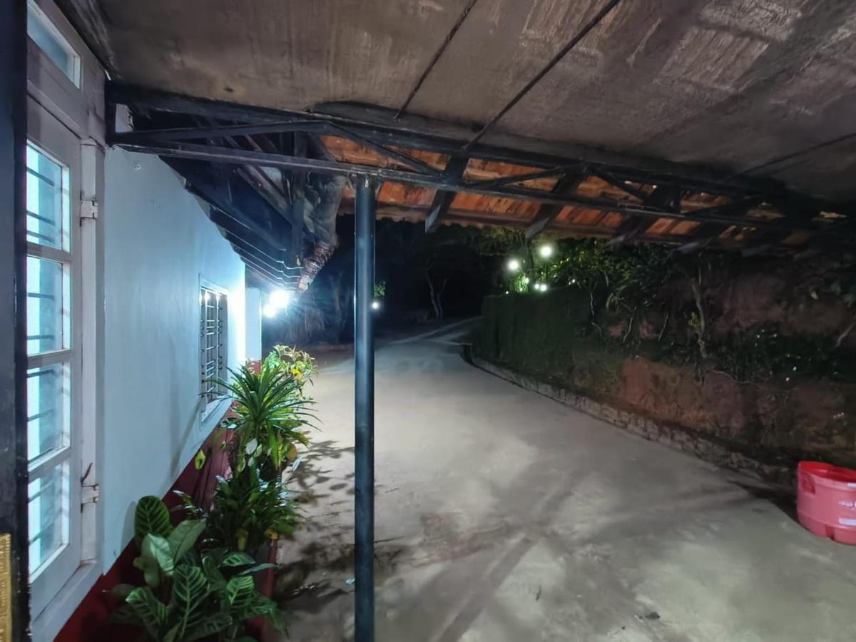 Coorg Daffodil Guesthouse มาดิเครี ภายนอก รูปภาพ