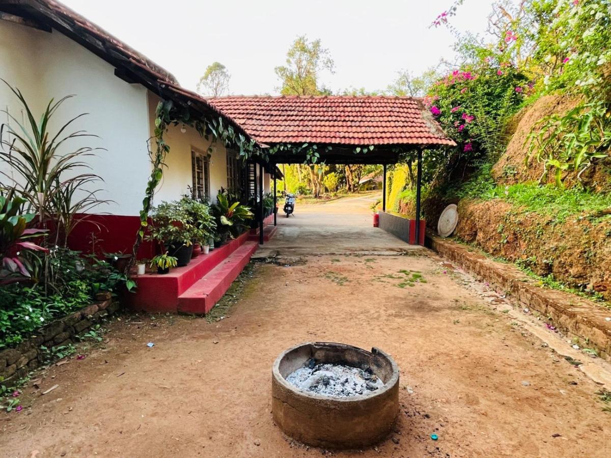 Coorg Daffodil Guesthouse มาดิเครี ภายนอก รูปภาพ