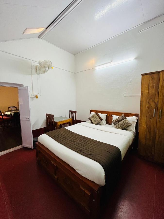 Coorg Daffodil Guesthouse มาดิเครี ภายนอก รูปภาพ