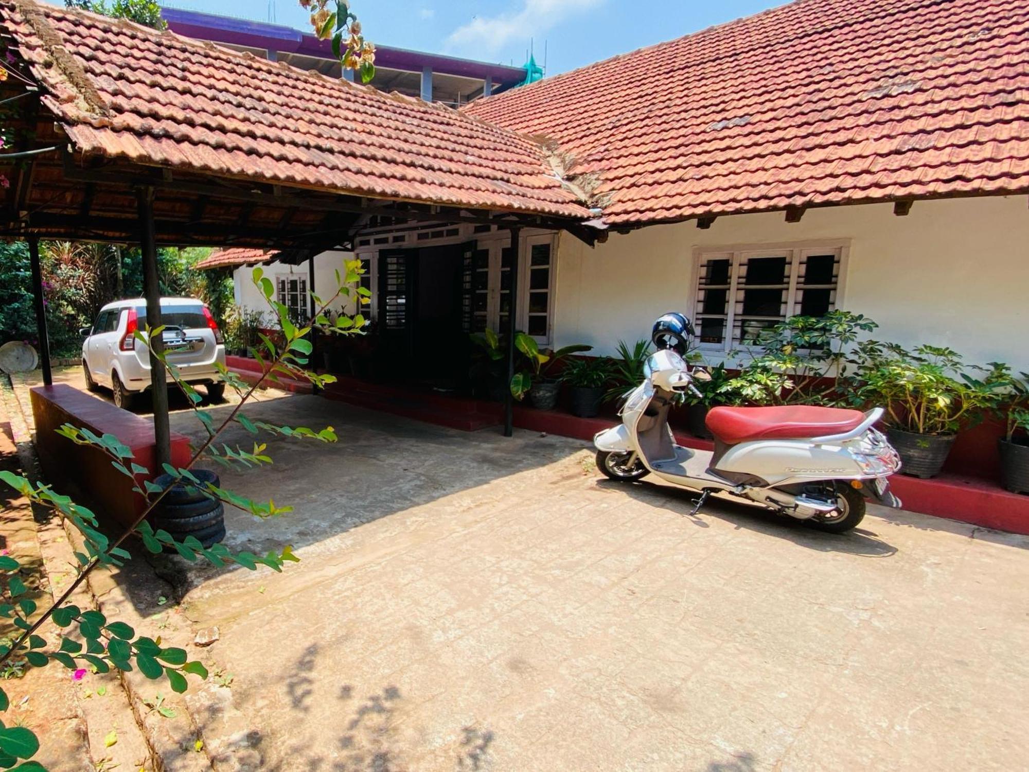 Coorg Daffodil Guesthouse มาดิเครี ภายนอก รูปภาพ